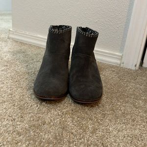 Stacked heel bootie